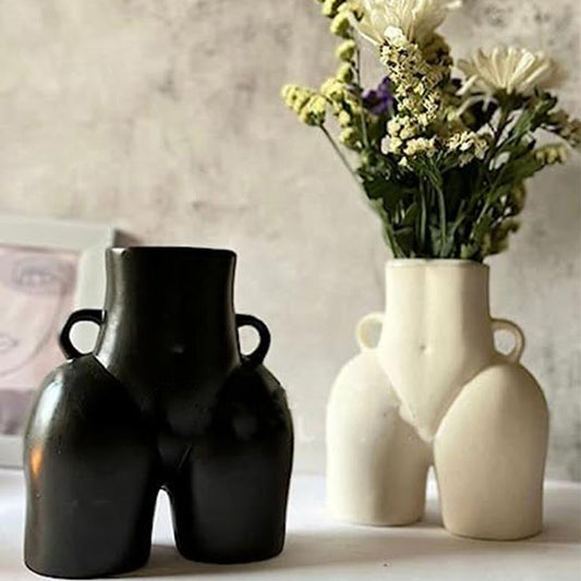 Inaya Lady Bum Vase | Set Of 2 | White & Black