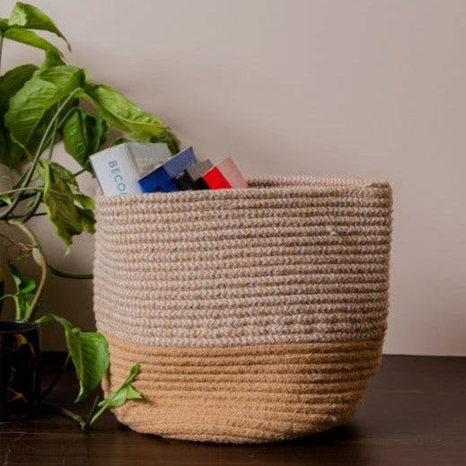 Top Criss Cross Round Basket | 10  Inches