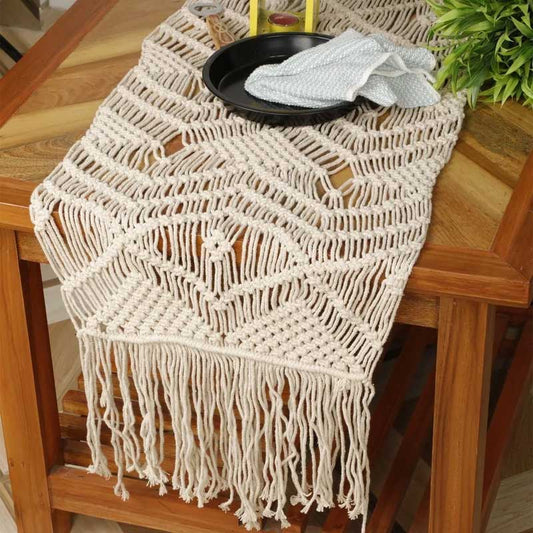 Small Knot Macrame Table Runner Triangle