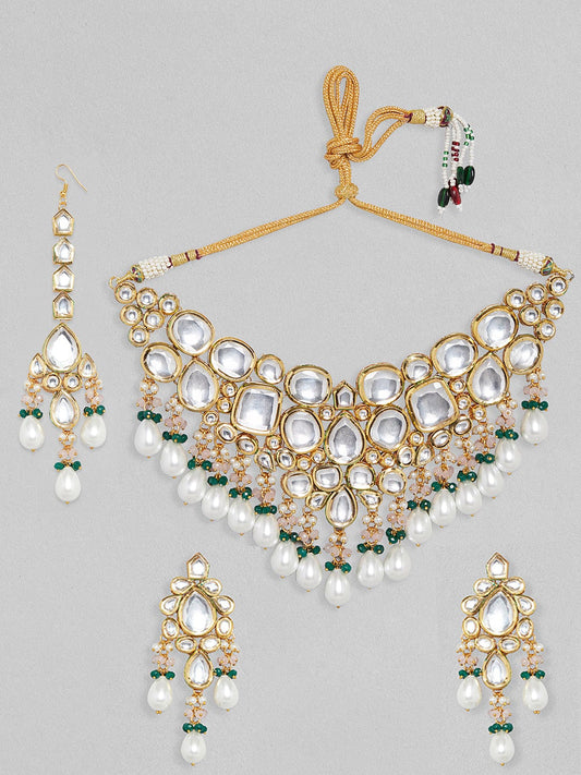 Komal pandey in Rubans 22K Gold Plated Kundan Necklace Set With Green Beads And Pearls