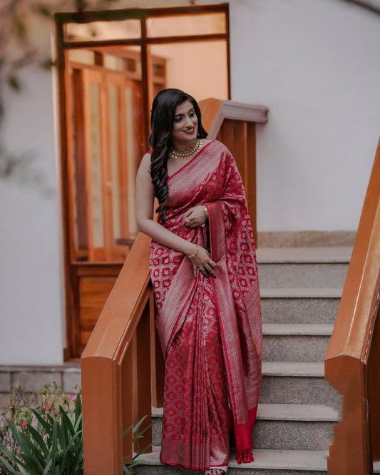 Soft Silk With Golden Zari Work Saree