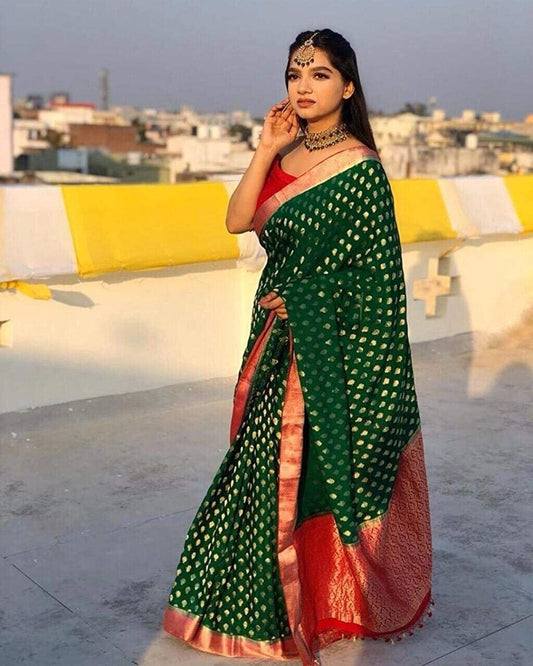 Green Soft Lichi Silk Saree With Blouse