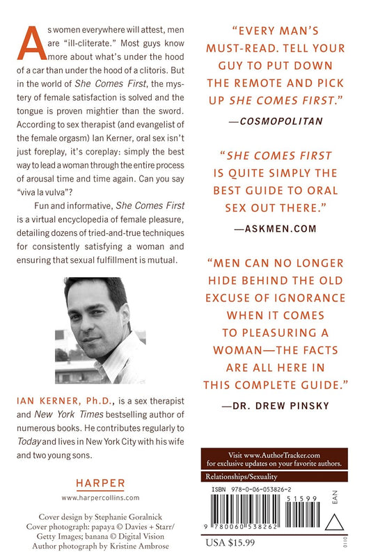 She Comes First - Paperback