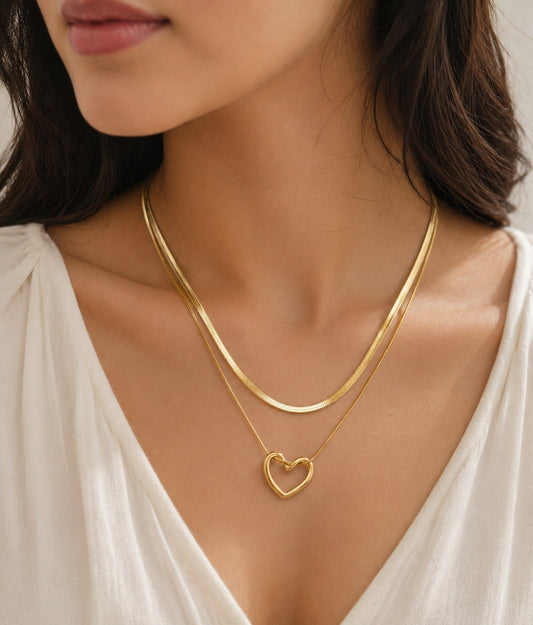 c Anti-Tarnish Heart Necklace | Gold Layered Snake Chain Necklace for Women