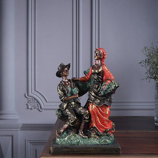 Modeste Premium Couple Figurine