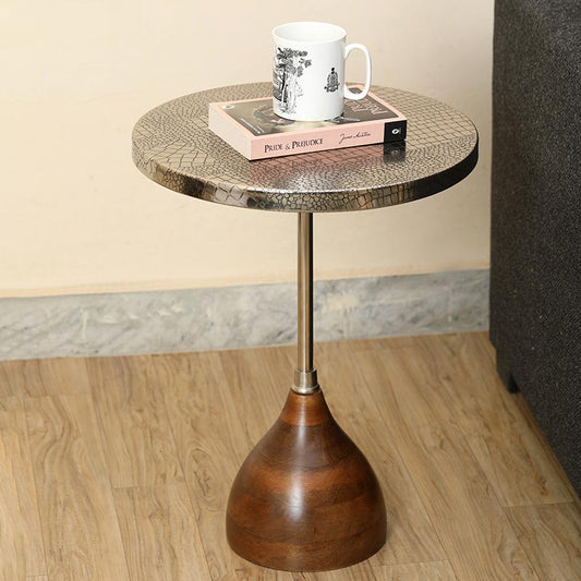 Viotto Croc Pattern Table