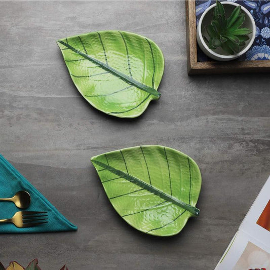 Ceramic Betel Leaf Shaped Platter | Set of 2