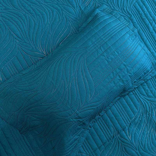 Teal Bedcover With 2 Pillowcases