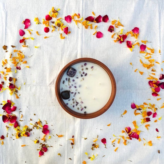 Nalika Indoor Outdoor Candles | 7 wick | Citronella and Peppermint