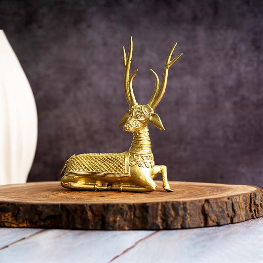 The Dearest Deer Showpiece