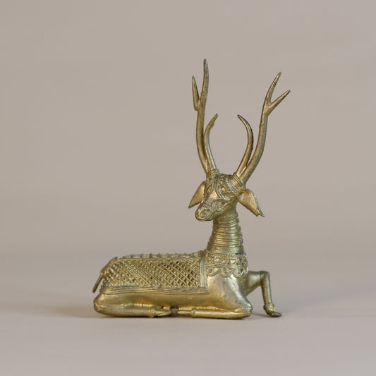 The Dearest Deer Showpiece