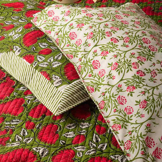 Bela Bed Cover with Reversible Pillow Set | Double Size | Get a freebie worth Rs 450