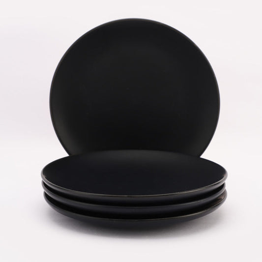 Ceramic Matte Black Quarter Plates | Set of 4