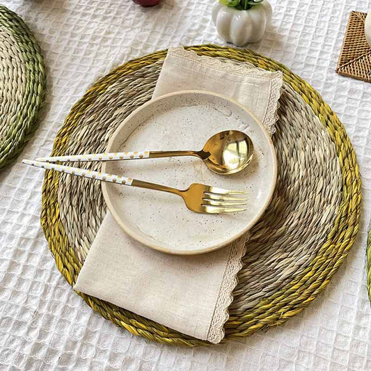 Sabai Grass Natural Dual Color Round Placemats | Set of 2