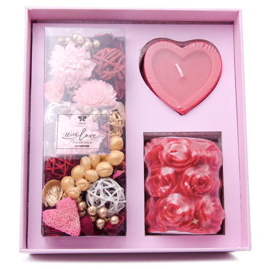 Fragrance Gift Set | Candles & Potpourri