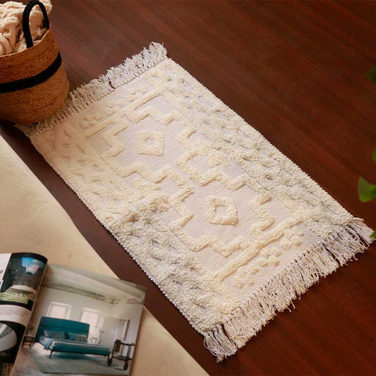 White Hand-loomed Cotton Doormat | 34 x 21 Inches