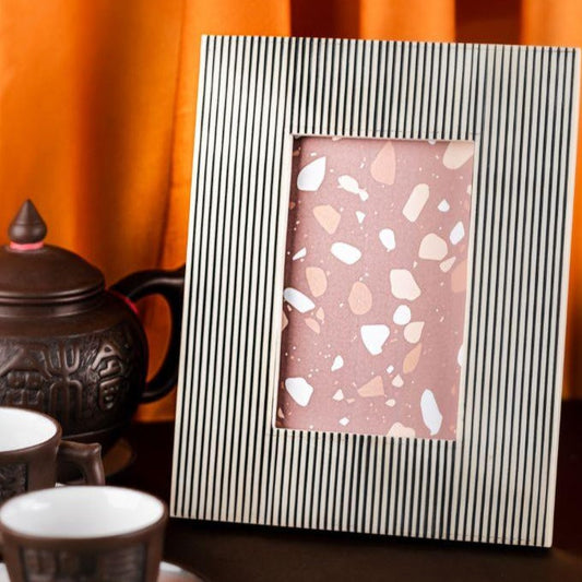 Resin Stripes | Photo Frame