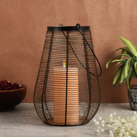 Metal Wire Pillar Candle Stand