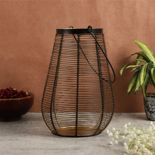 Metal Wire Pillar Candle Stand