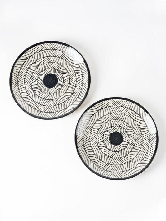 Modern Black & White Dinner Plates | Set of 2, 4 & 6