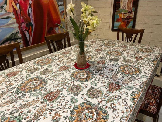 Bold Floral Printed Table Cover