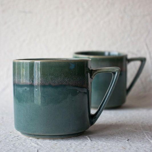 Triangle Handle Mugs | Set of 2