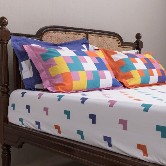 Pastel White Chaukona Bedding Set | King Size