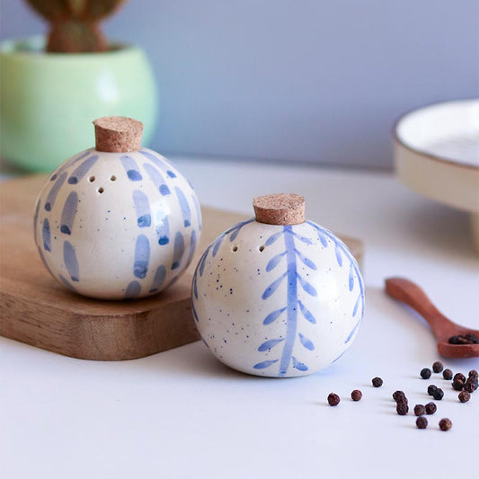 Vintage Blue Salt n Pepper Shakers | Set Of 2